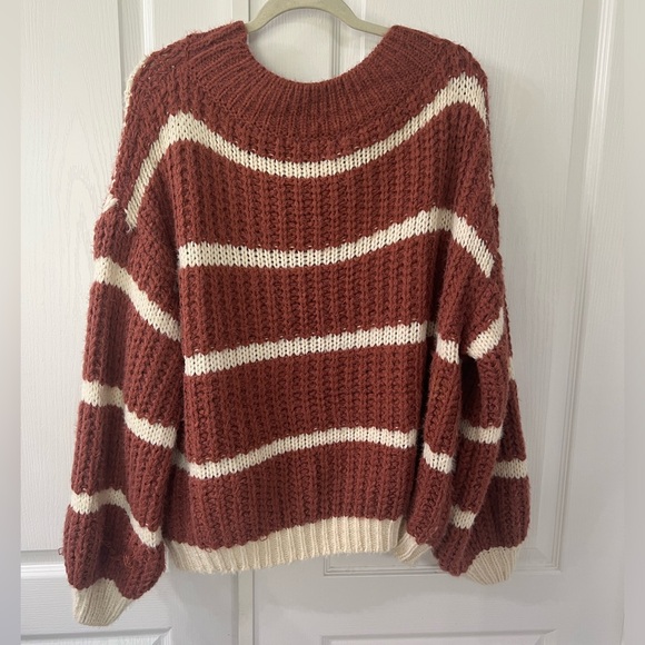 Miracle Chunky Knit Striped Sweater - Picture 5 of 7